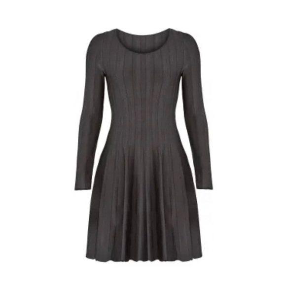 Elizabeth and James
Granite Flare Dress size Medium - Picture 4 of 11